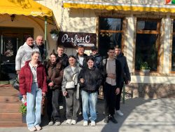 Екскурсія у сімейному кафе-сироварні «Amici“